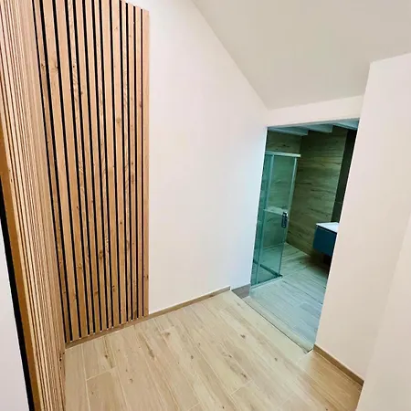 Apartment 5 Terre Hub Art *