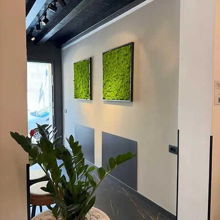 5 Terre Hub Art * La Spezia