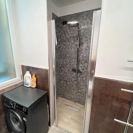 5 Terre Hub Art * La Spezia